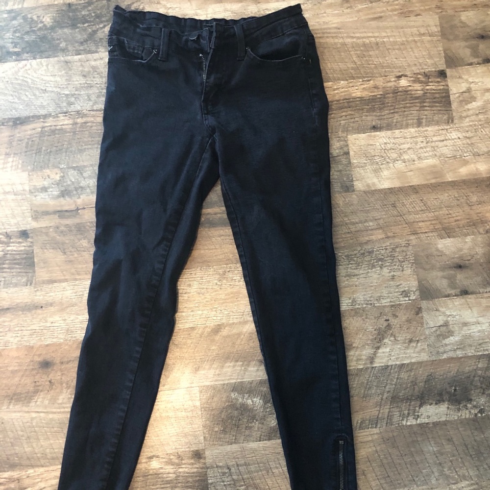 KanCan jeans.